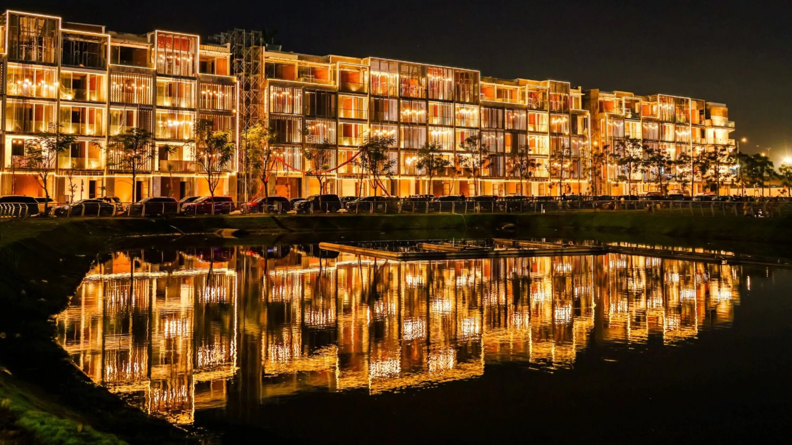 Nhà phố The Global City